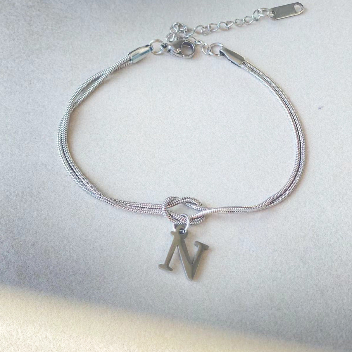 Stilrent armband med personlig touch