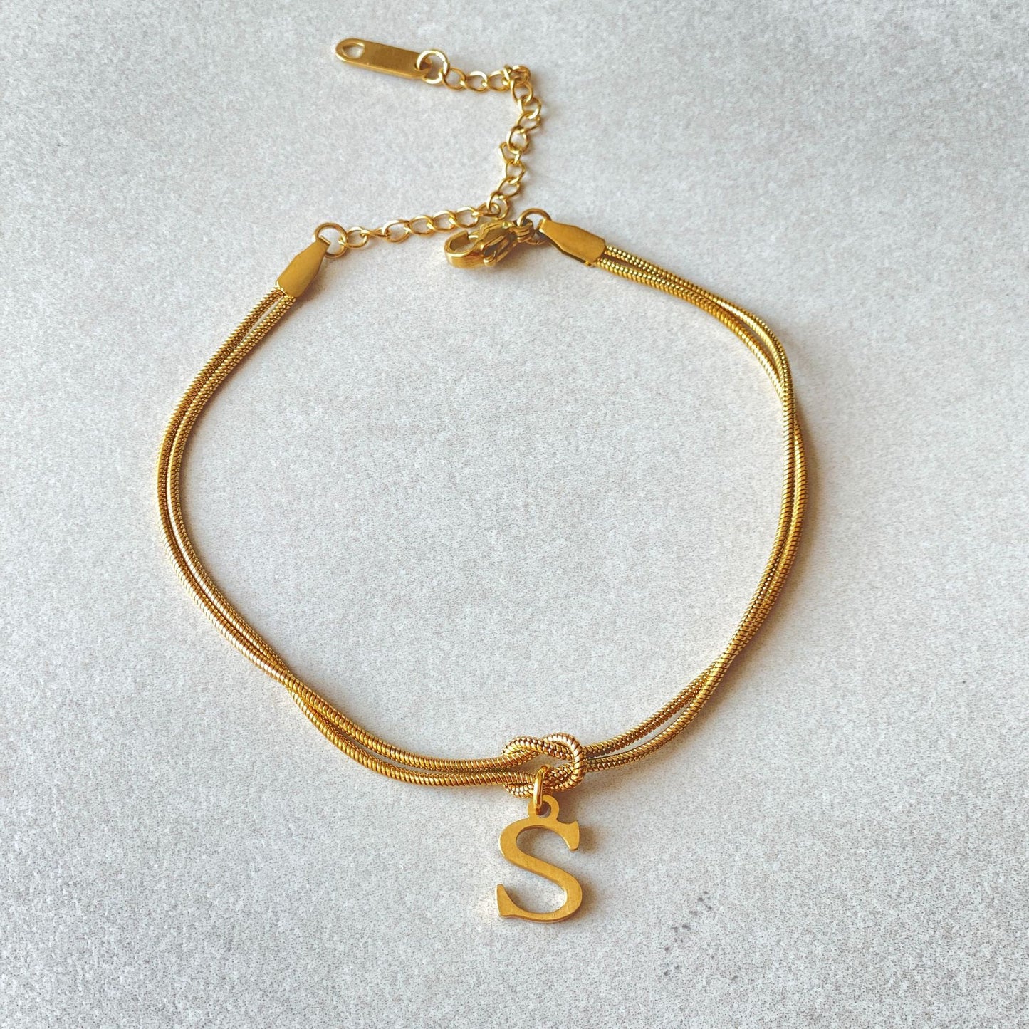 Stilrent armband med personlig touch