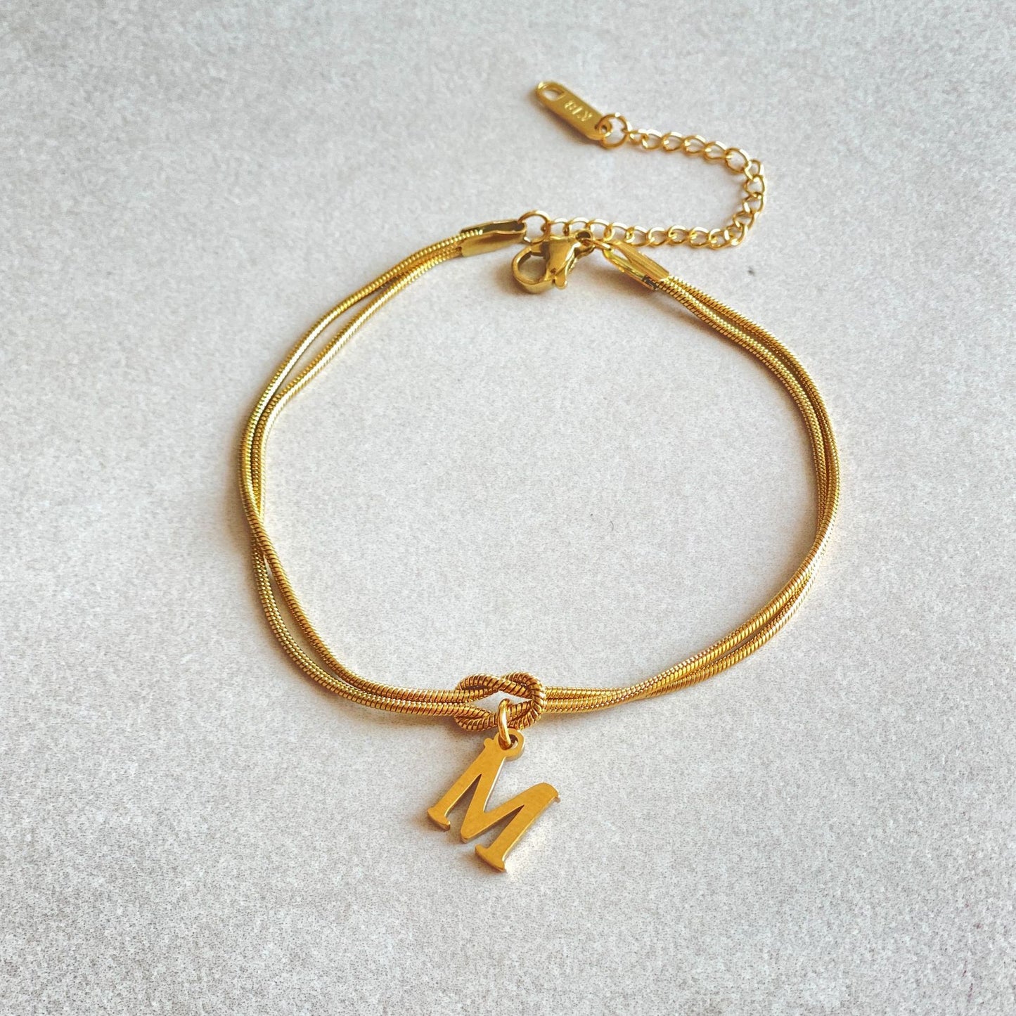 Stilrent armband med personlig touch