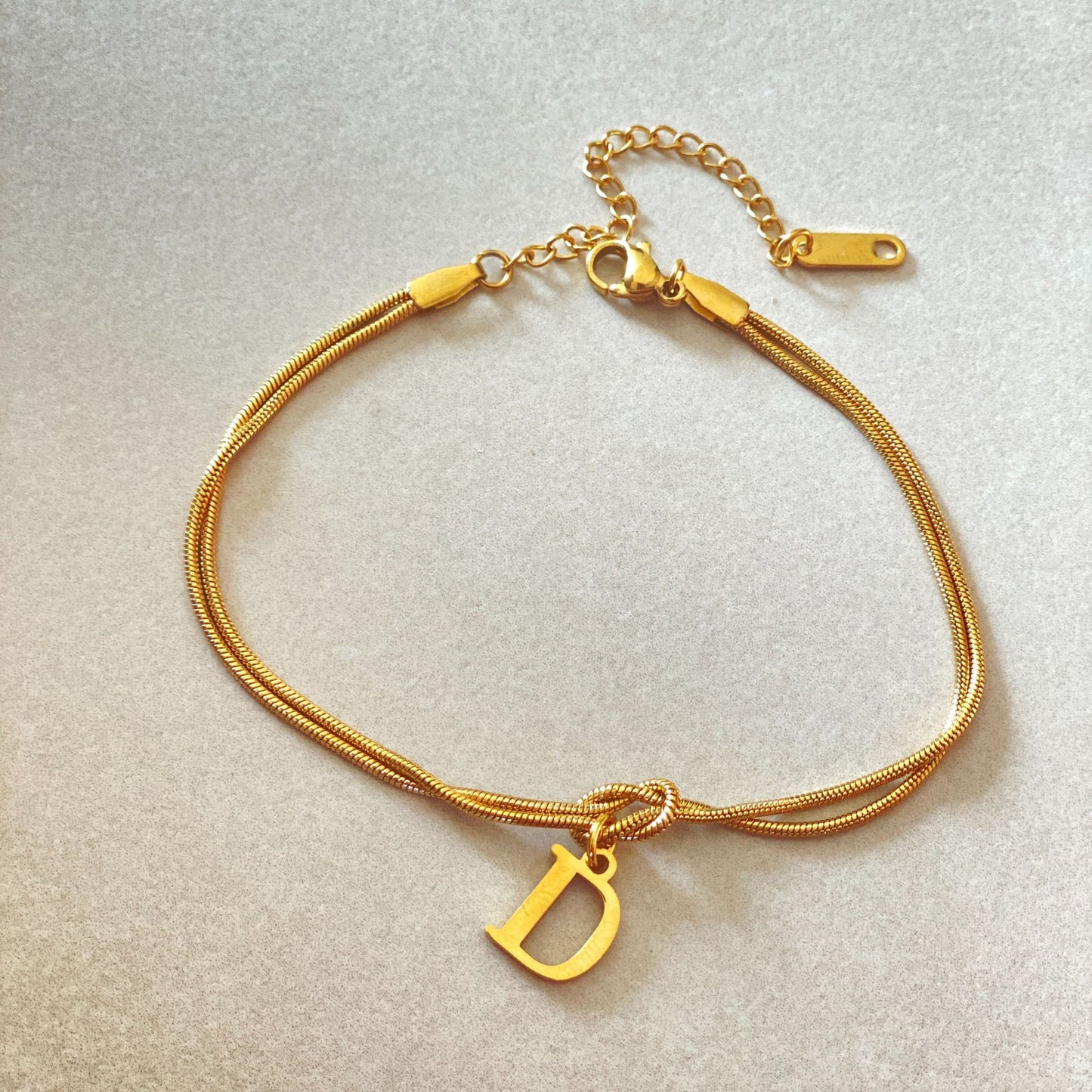 Stilrent armband med personlig touch