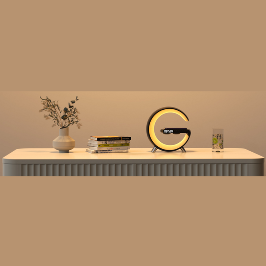 Appstyrd multi-lampa med laddfuktion, högtalare och väckarklocka