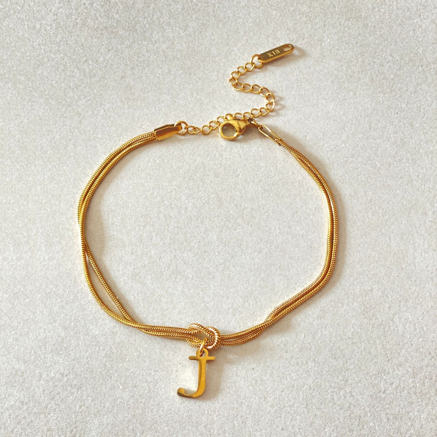 Stilrent armband med personlig touch