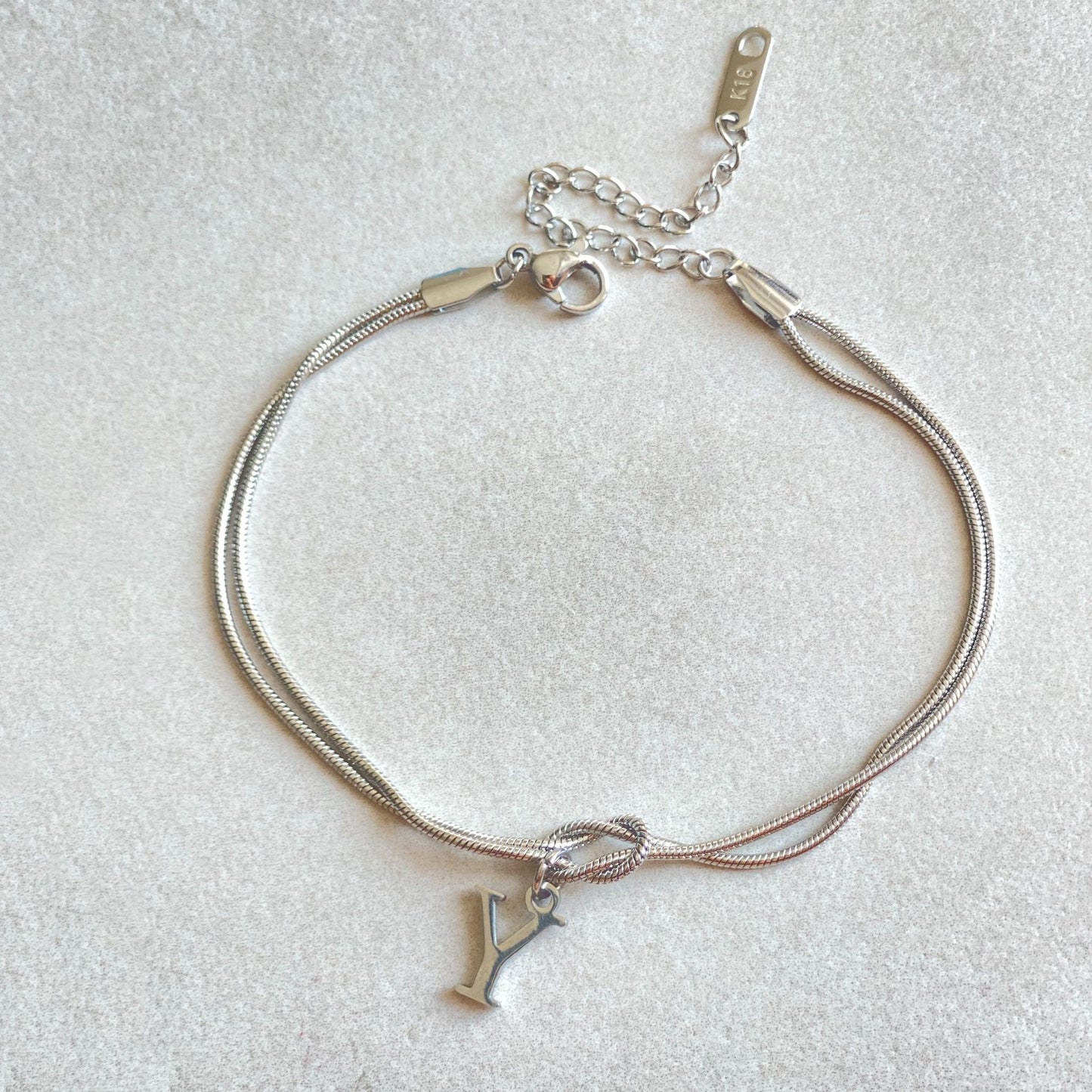 Stilrent armband med personlig touch