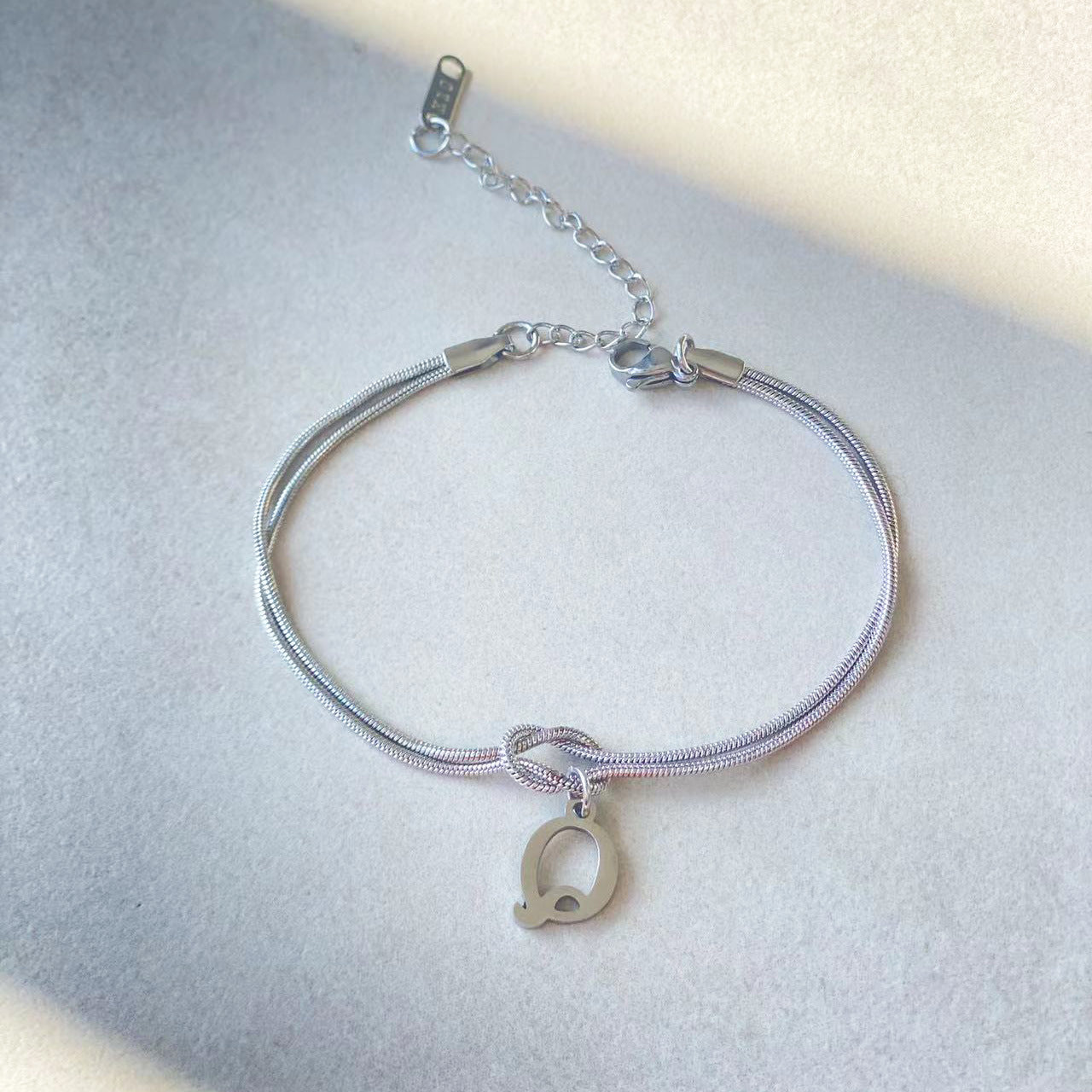 Stilrent armband med personlig touch
