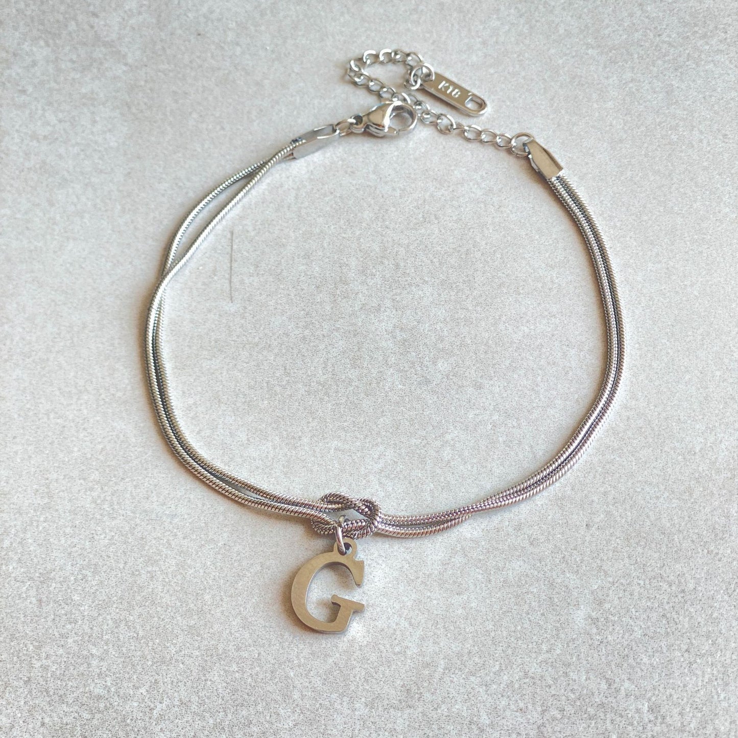 Stilrent armband med personlig touch