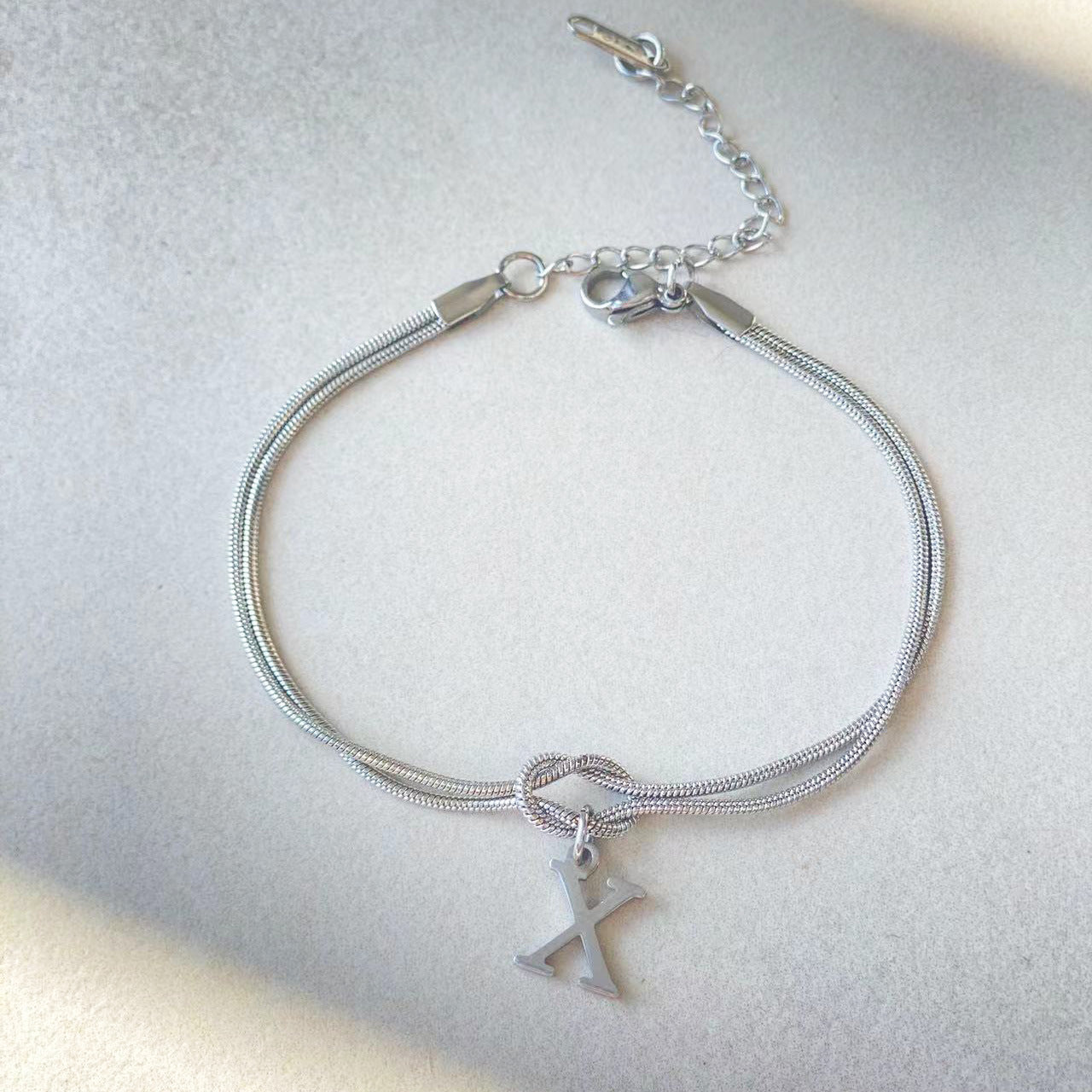 Stilrent armband med personlig touch